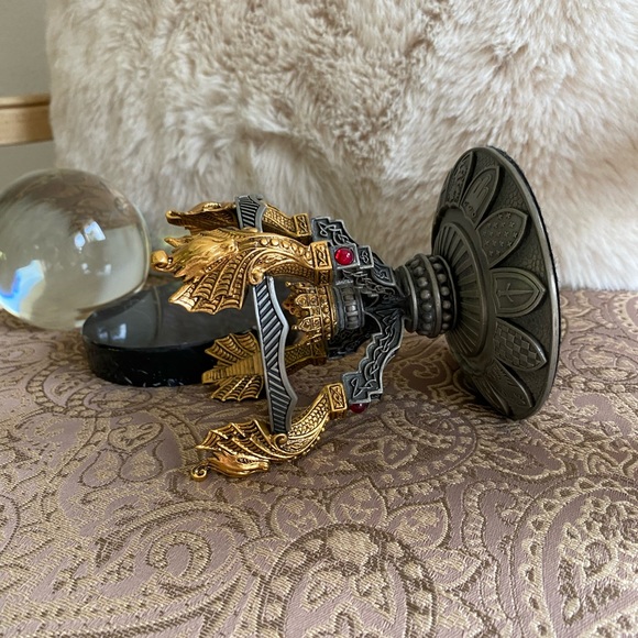 Merlin’s Crystal Ball by The Franklin Mint - Picture 3 of 10